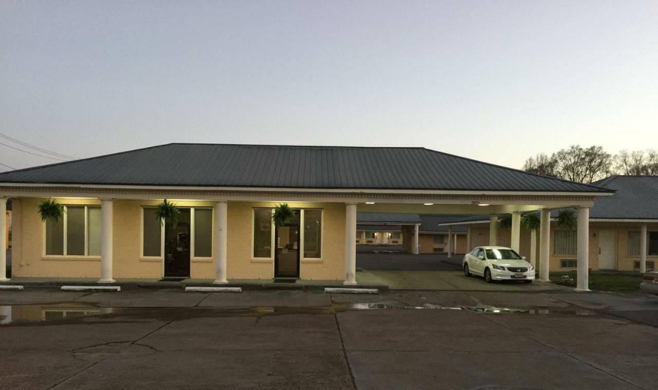 Stay Express Inn & Suites Demopolis Exterior photo